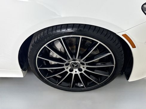 Used 2022 Mercedes-Benz E 450 Cabriolet image 30