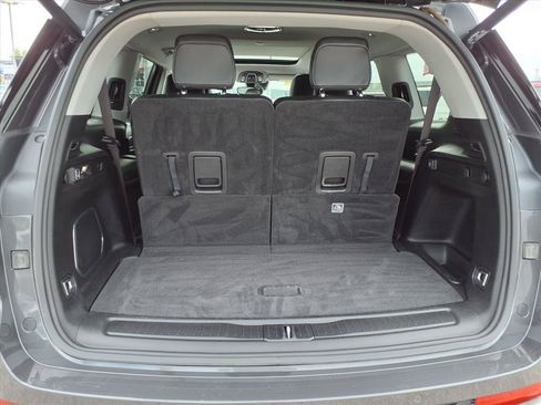 Used 2022 Jeep Grand Cherokee L Limited AWD/4WD image 13