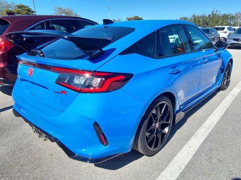 Used 2024 Honda Civic Type R image 4