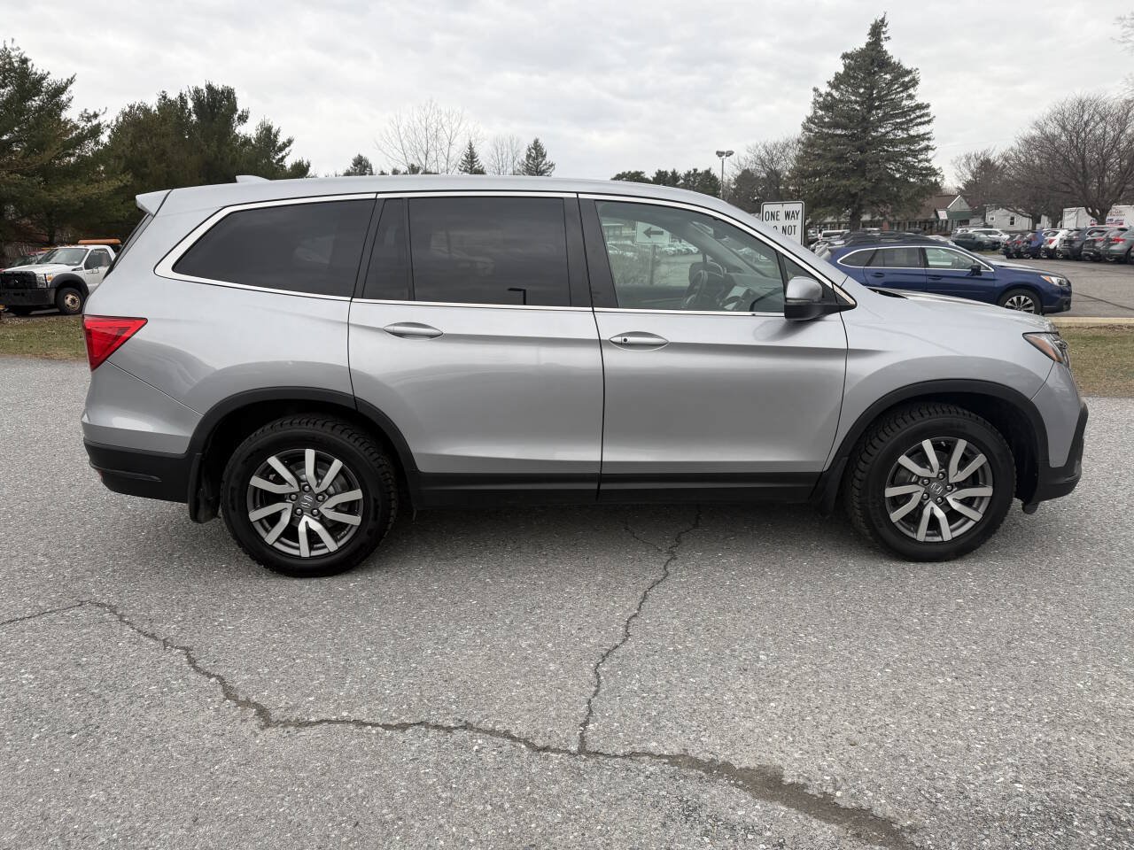 Used 2021 Honda Pilot EX image 6