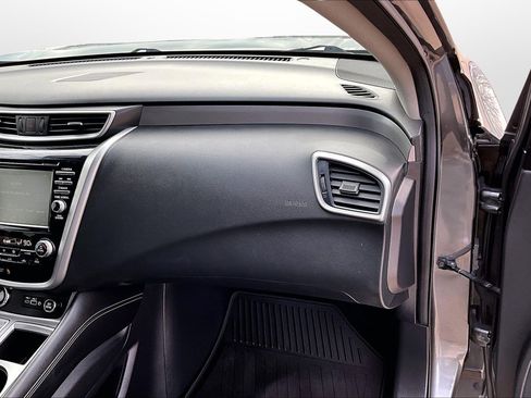 Used 2020 Nissan Murano SL image 21