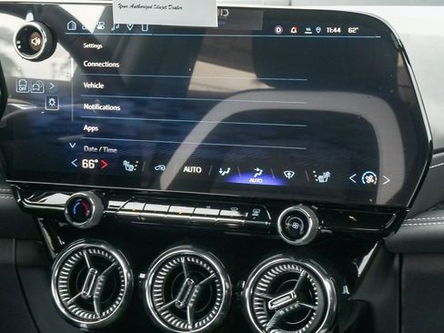 New 2026 Chevrolet Blazer EV LT image 13