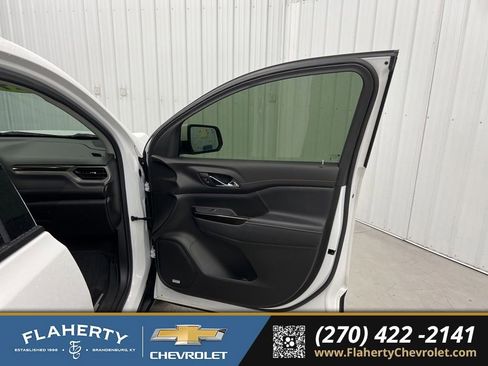 Used 2021 GMC Acadia AT4 w/ Preferred Package AWD/4WD image 14