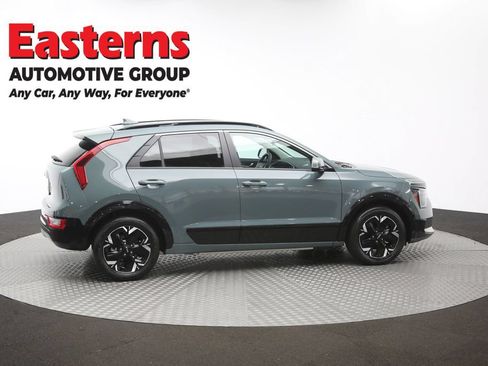 Used 2023 Kia Niro Wind w/ Wind Preserve Package FWD image 43