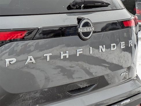 Certified 2024 Nissan Pathfinder S image 14