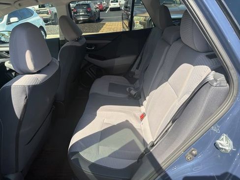Used 2023 Subaru Outback Premium AWD/4WD image 17