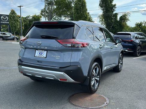 Used 2022 Nissan Rogue Platinum w/ Head-Up Display Package image 4