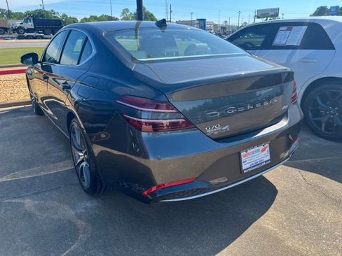 Used 2023 Genesis G70 2.0T AWD/4WD image 8