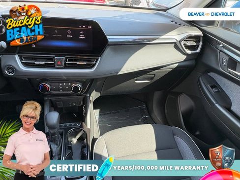 Used 2024 Chevrolet TrailBlazer LT w/ Driver Confidence Package FWD image 17
