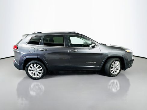 Used 2015 Jeep Cherokee Limited w/ Luxury Group FWD image 8