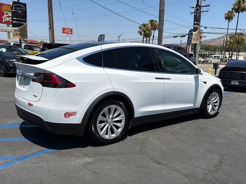 Used 2017 Tesla Model X 75D AWD/4WD image 7