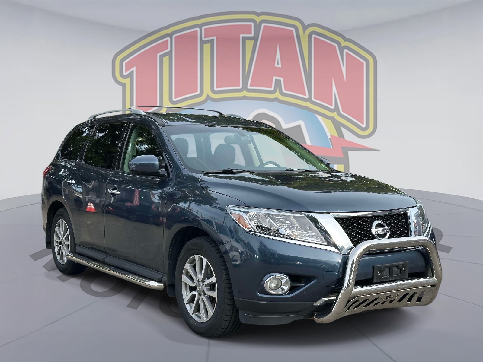 Used 2015 Nissan Pathfinder SV w/ Cargo Package FWD image 1