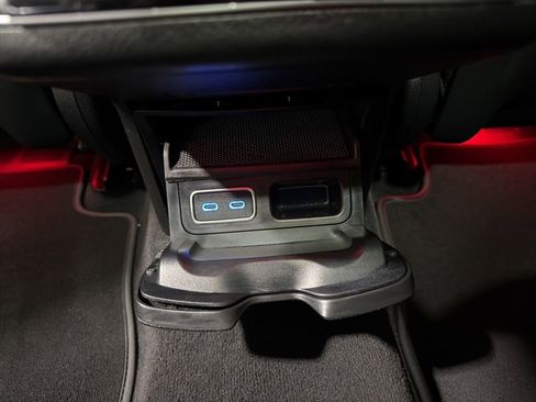 Used 2024 Mercedes-Benz GLS 450 4MATIC image 33