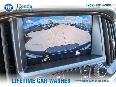Used 2022 Chevrolet Colorado LT RWD image 16