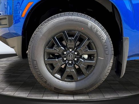 New 2026 Nissan Frontier SV w/ All-Weather Content Package AWD/4WD image 12
