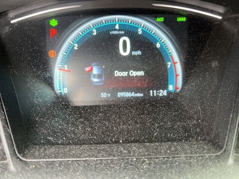 Used 2018 Honda Civic LX image 7