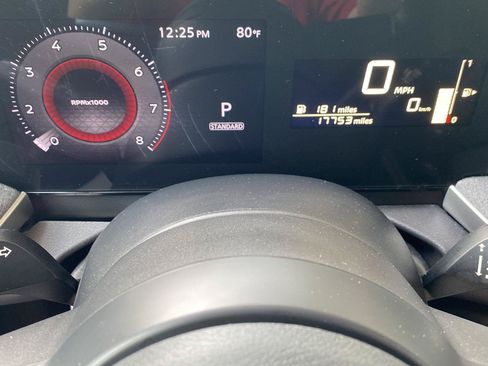 Certified 2025 Nissan Kicks SV AWD/4WD image 35
