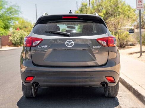 Used 2016 MAZDA CX-5 Touring w/ Bose/Moonroof Package FWD image 4