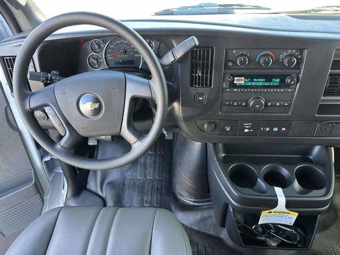 New 2025 Chevrolet Express 2500 Work Van w/ Driver Convenience Package image 8