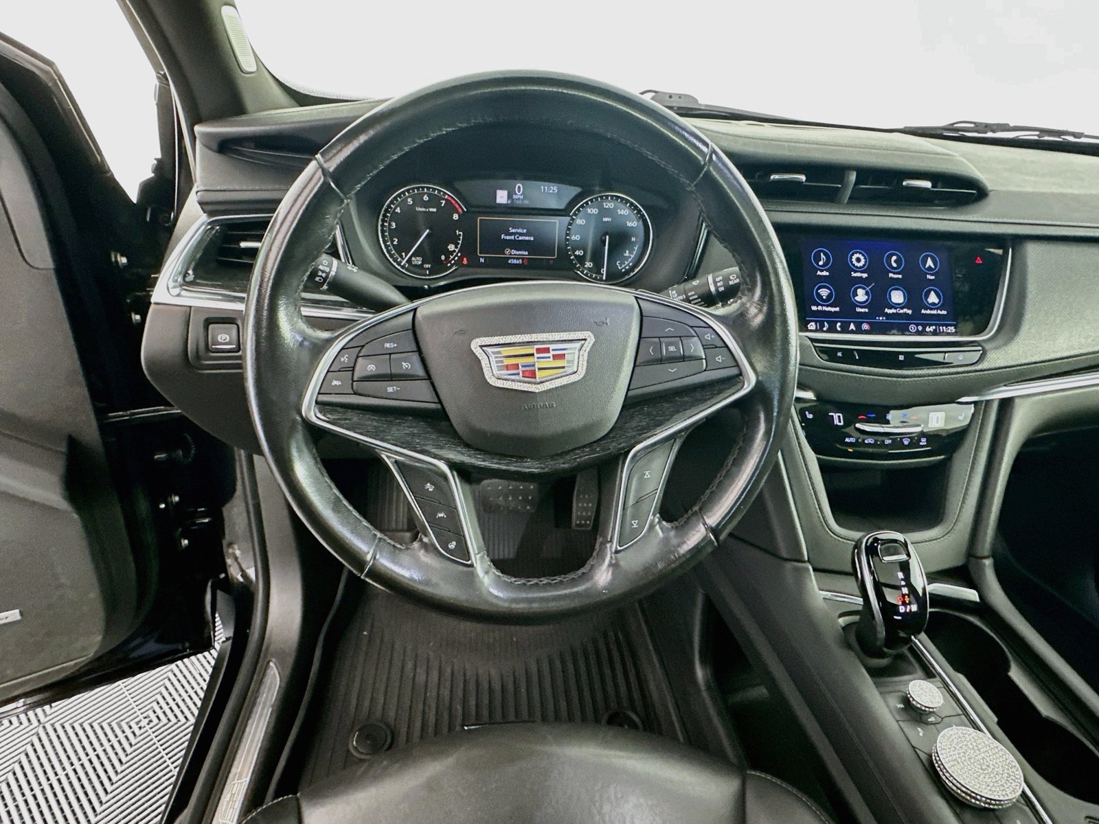 Used 2021 Cadillac XT5 Premium Luxury w/ LPO, Floor Liner Package FWD image 11