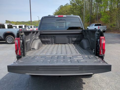 Used 2025 Ford F150 Lariat w/ Equipment Group 501A Mid AWD/4WD image 17