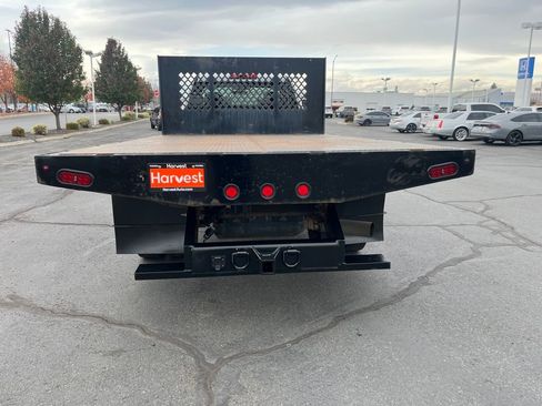 Used 2022 GMC Sierra 3500 Pro w/ Convenience Package image 7