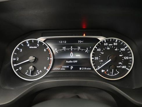 Used 2023 Nissan Rogue SL w/ SL Premium Package FWD image 10