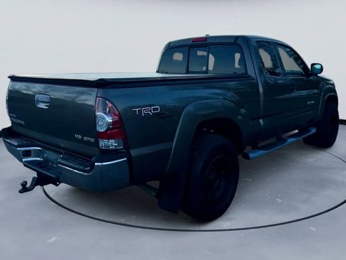 Used 2010 Toyota Tacoma 4x4 Access Cab V6 image 5