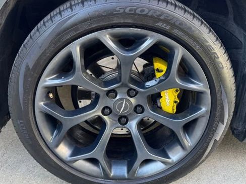 Used 2019 Chrysler 300 S image 21