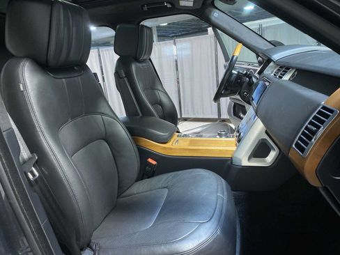 Used 2018 Land Rover Range Rover Supercharged AWD/4WD image 14