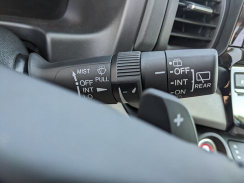 Used 2025 Honda Odyssey EX-L image 30