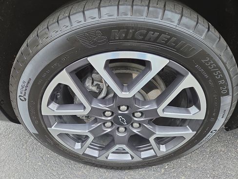 Used 2023 Chevrolet Blazer RS w/ Enhanced Convenience Package image 12