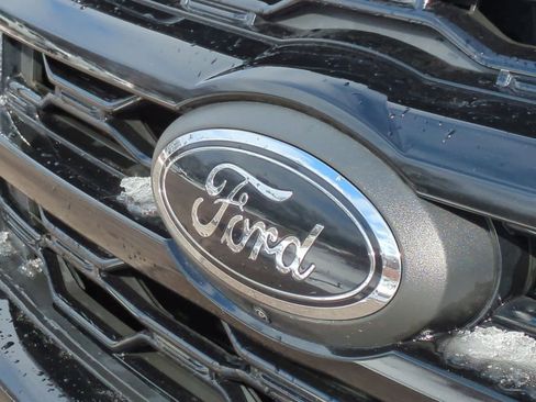 Used 2023 Ford Expedition Max Limited image 12