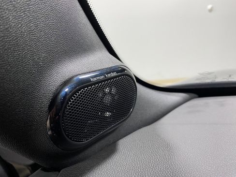 Certified 2023 MINI Cooper S image 4