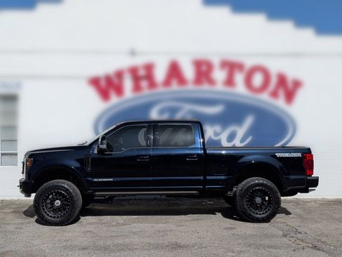 Used 2022 Ford F250 Lariat w/ Tremor Off-Road Package AWD/4WD image 3