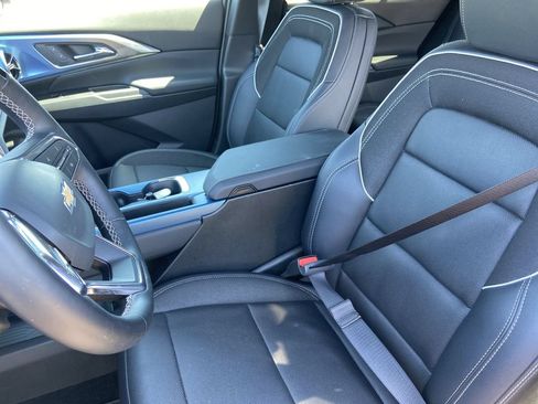 Used 2025 Chevrolet Equinox EV LT w/ Active Safety Package 3 FWD image 14