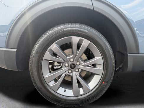 New 2026 Ford Explorer Active w/ Active Comfort Package AWD/4WD image 8