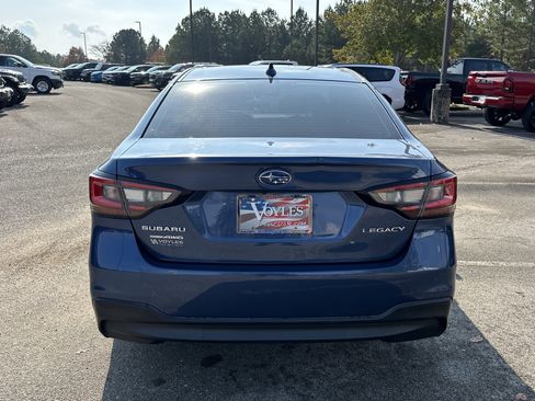 Used 2022 Subaru Legacy Premium image 6