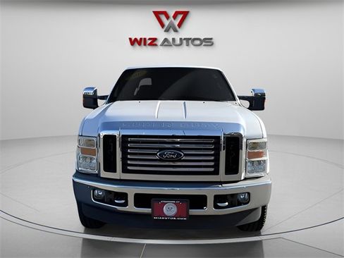 Used 2010 Ford F350 XLT image 2