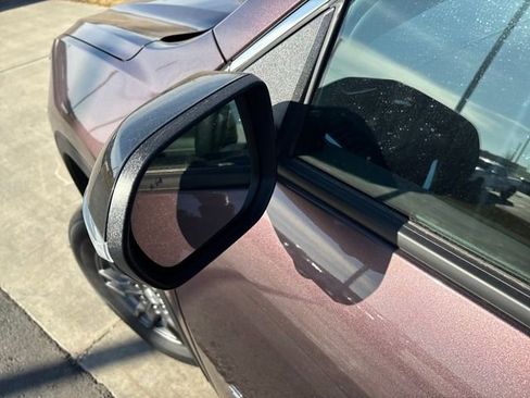 Certified 2025 GMC Acadia Elevation image 29