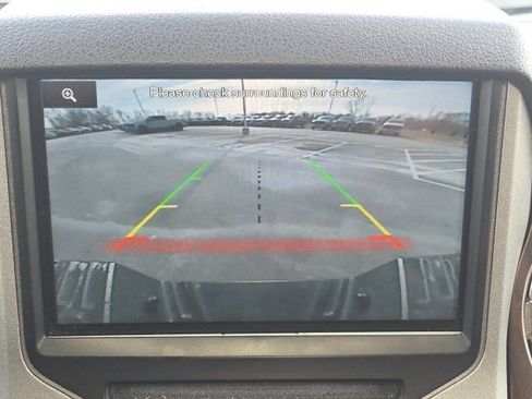 Used 2014 Ford F350 Lariat w/ Lariat Ultimate Package image 35