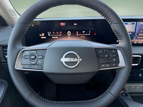 New 2026 Nissan Sentra SV w/ SV Convenience Package FWD image 18