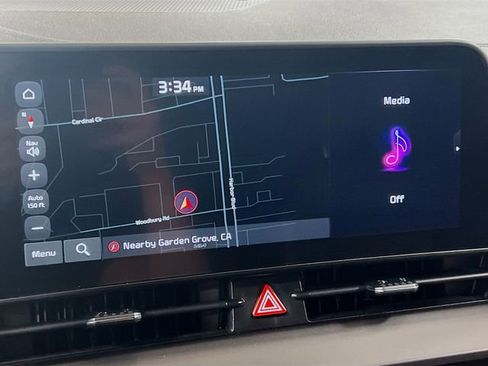 Used 2023 Kia Sportage EX image 13