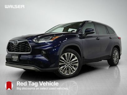 Used 2022 Toyota Highlander Platinum