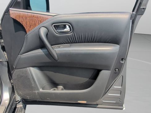 Used 2019 Nissan Armada Platinum w/ Captain's Chairs Package AWD/4WD image 44