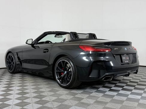 Used 2026 BMW Z4 M40i w/ Premium Package image 32