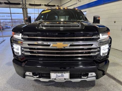 Used 2022 Chevrolet Silverado 3500 High Country w/ Snow Plow Prep/Camper Package image 3