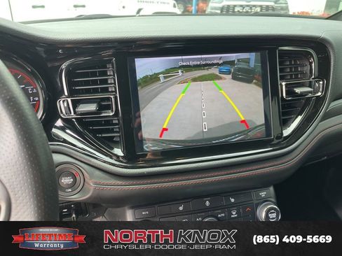 Used 2025 Dodge Durango GT w/ Blacktop Package AWD/4WD image 9