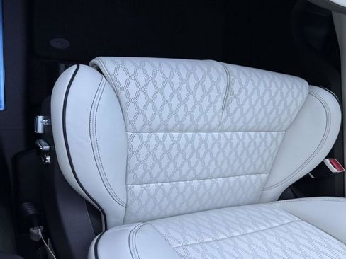 New 2026 Lincoln Nautilus Black Label image 11