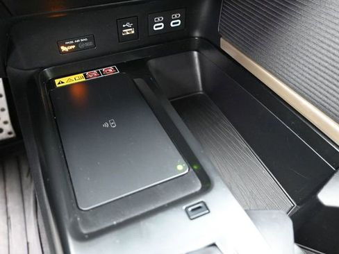 Certified 2025 Toyota Camry SE image 15